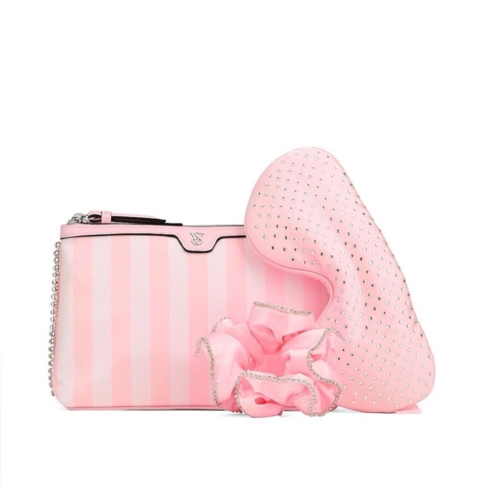 NIB Victoria’s Secret Travel Kit Sleep Mask, Scruchie, Cosmetic Bag Gift Set